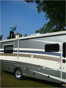 rv roof cleaning